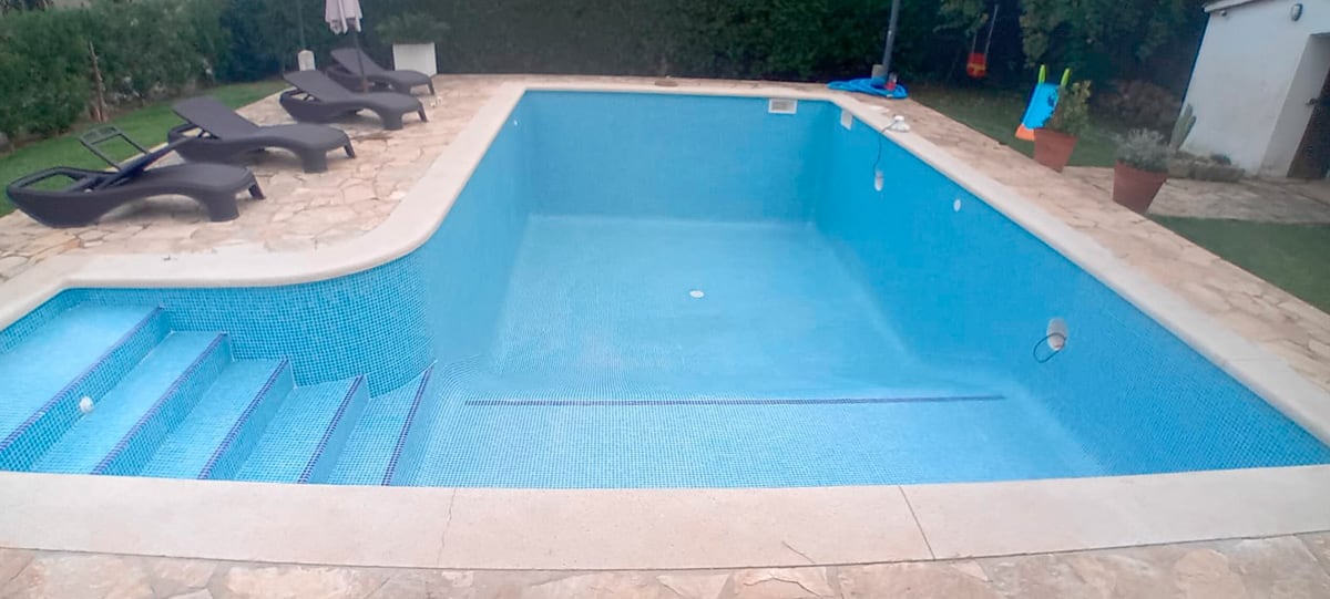 Pool maintenance in bendinat | Schwimmbäder Mallorca