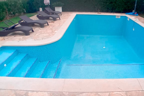 Pool maintenance in bendinat | Schwimmbäder Mallorca